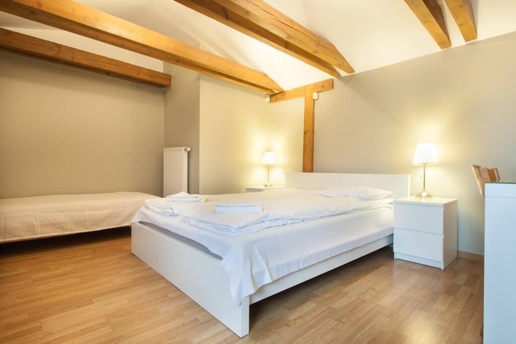 Апартаменты Florianska Penthouse Delux Краков Экстерьер фото